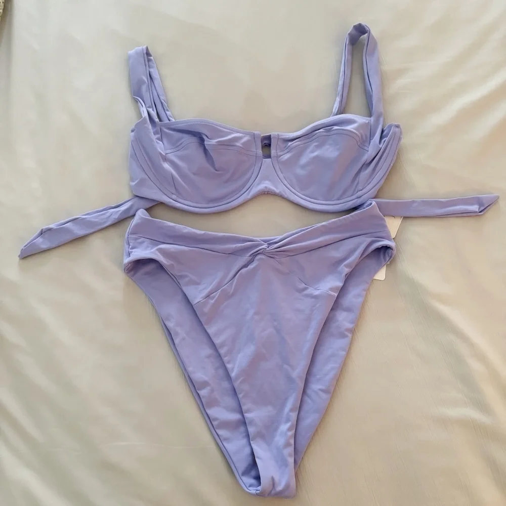L*Space NWT Nancy Lee Bikini Bottom Bitsy Size L and Camellia top Wisteria L